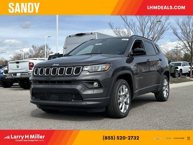 new 2024 Jeep Compass car, priced at $32,077