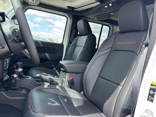 new 2025 Jeep Wrangler car, priced at $62,634