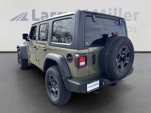 new 2025 Jeep Wrangler car, priced at $43,712