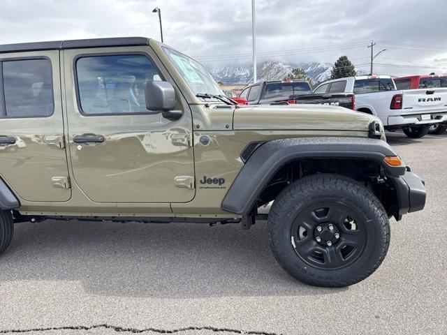 new 2025 Jeep Wrangler car, priced at $43,712