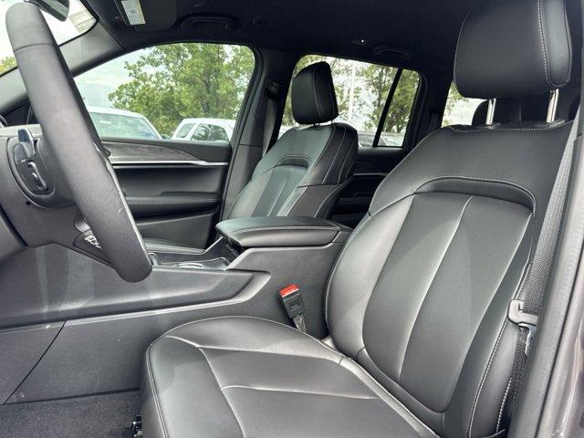 new 2025 Jeep Grand Cherokee car, priced at $47,222