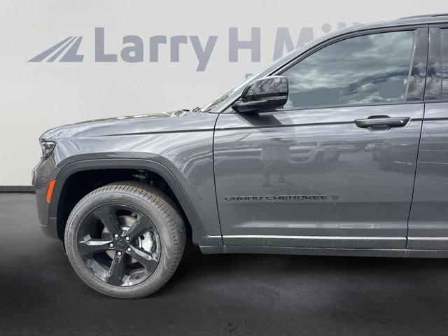 new 2025 Jeep Grand Cherokee car, priced at $47,222