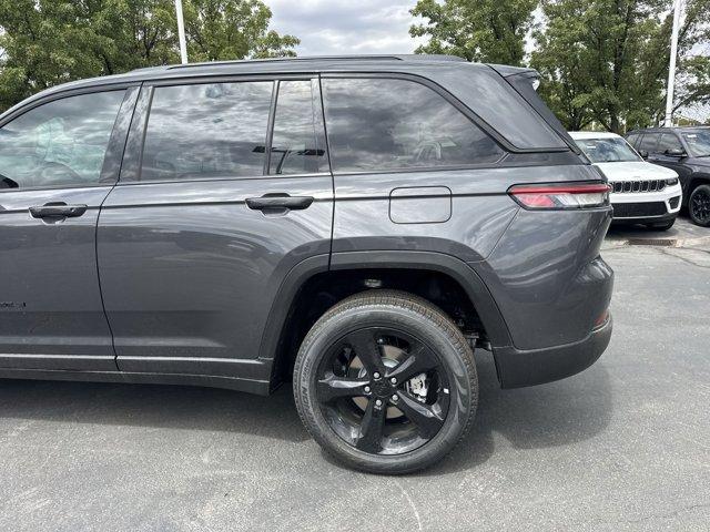 new 2025 Jeep Grand Cherokee car, priced at $47,222