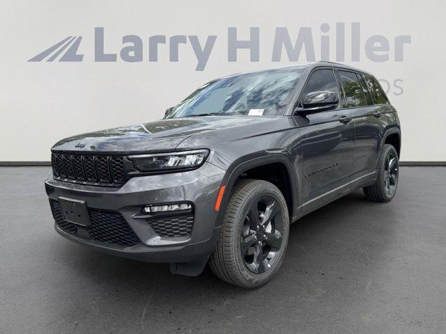 new 2025 Jeep Grand Cherokee car, priced at $47,222