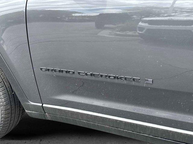 new 2025 Jeep Grand Cherokee car, priced at $47,222