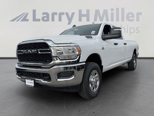 new 2024 Ram 3500 car, priced at $61,612