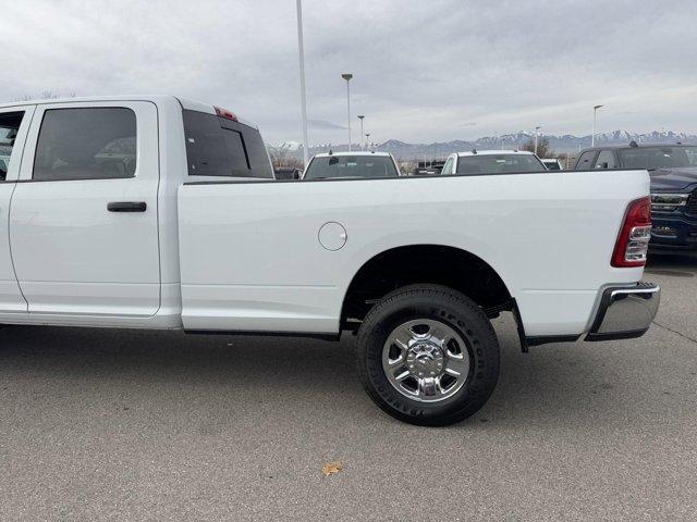 new 2024 Ram 3500 car, priced at $61,612