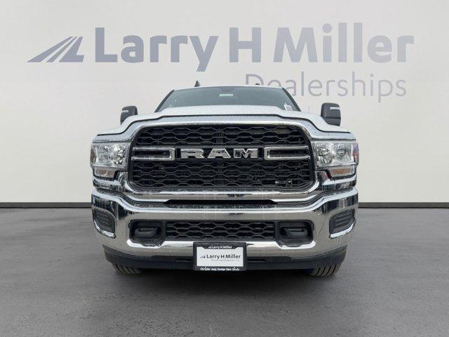 new 2024 Ram 3500 car, priced at $61,612