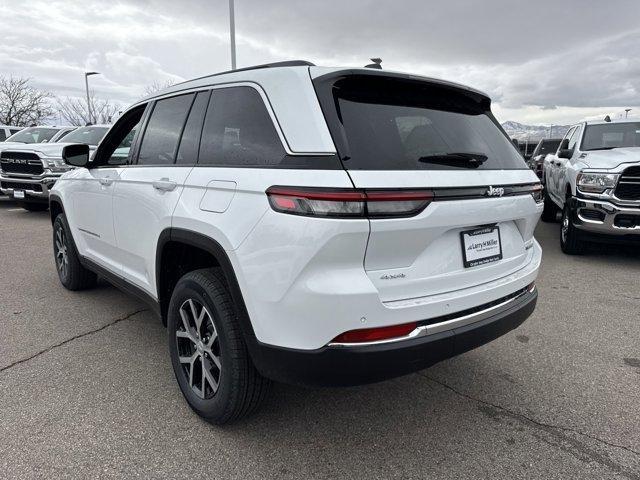 new 2025 Jeep Grand Cherokee car, priced at $45,237