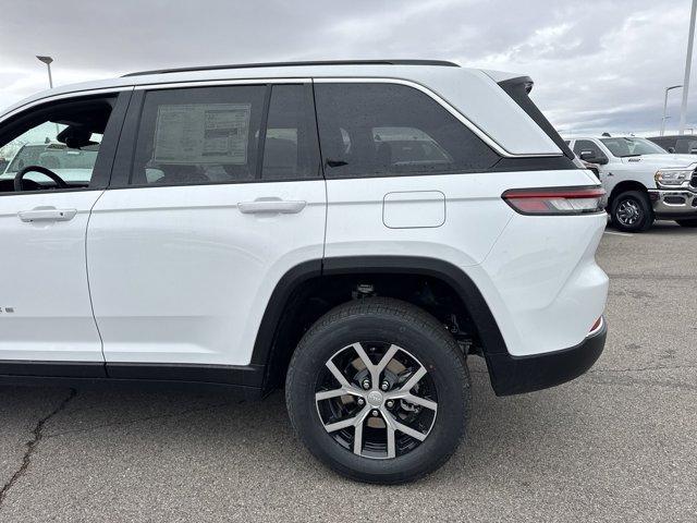 new 2025 Jeep Grand Cherokee car, priced at $45,237