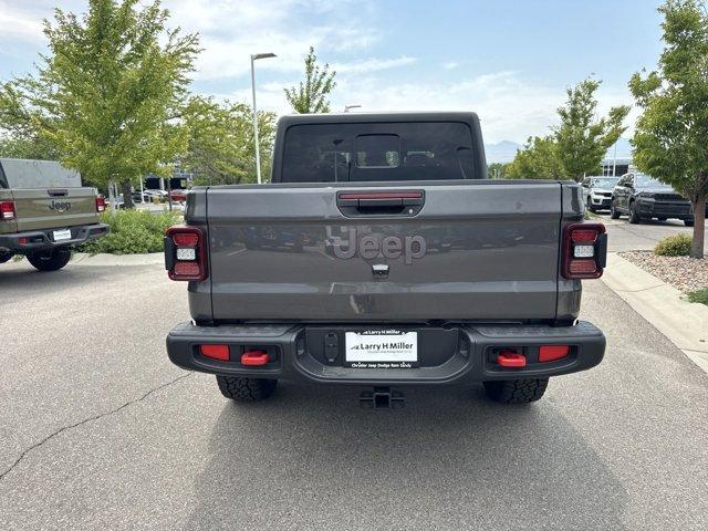 new 2025 Jeep Gladiator car, priced at $50,420