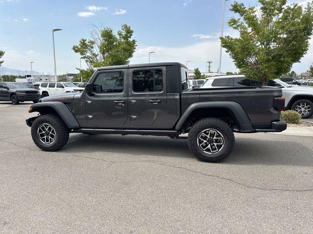new 2025 Jeep Gladiator car, priced at $50,420