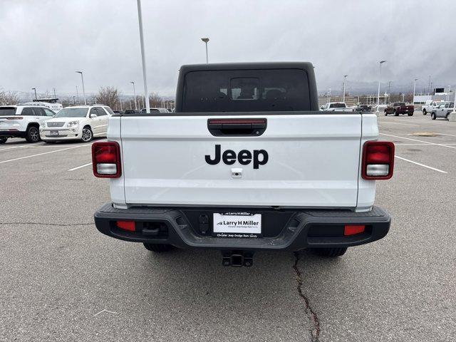 new 2025 Jeep Gladiator car, priced at $44,946