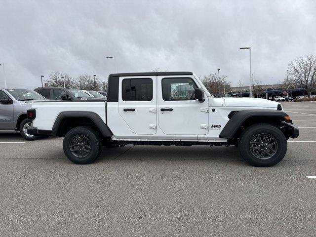 new 2025 Jeep Gladiator car, priced at $44,946