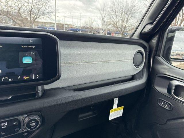 new 2025 Jeep Wrangler car, priced at $52,784