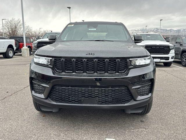 new 2025 Jeep Grand Cherokee car, priced at $44,525