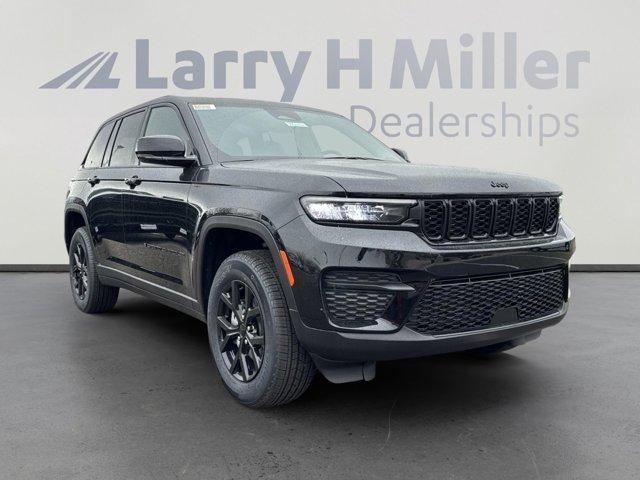 new 2025 Jeep Grand Cherokee car, priced at $42,614