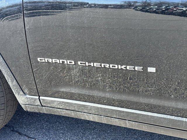 new 2025 Jeep Grand Cherokee L car, priced at $43,045