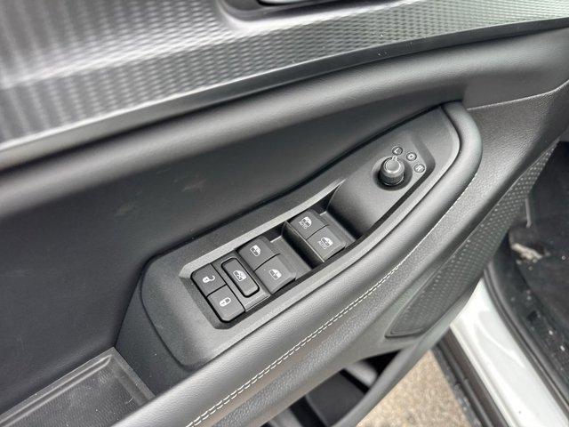new 2025 Jeep Grand Cherokee L car, priced at $43,393