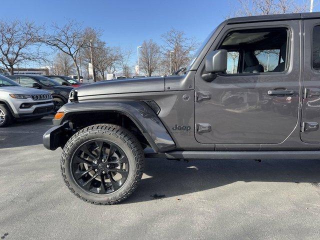 new 2025 Jeep Gladiator car, priced at $43,949