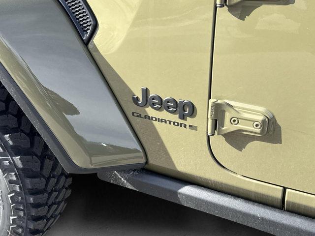new 2025 Jeep Gladiator car, priced at $48,664