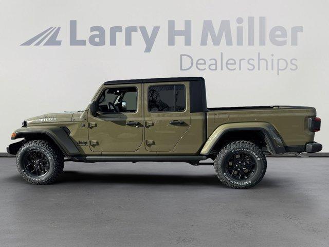 new 2025 Jeep Gladiator car, priced at $48,664