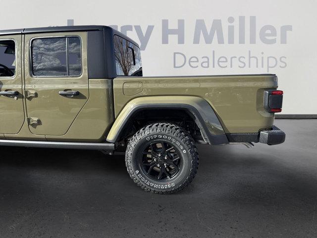 new 2025 Jeep Gladiator car, priced at $48,664