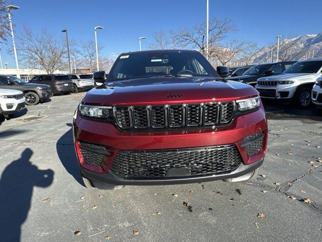 new 2025 Jeep Grand Cherokee car, priced at $44,114