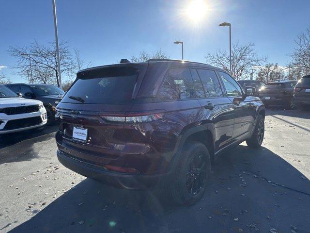 new 2025 Jeep Grand Cherokee car, priced at $44,114