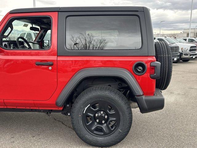 new 2025 Jeep Wrangler car, priced at $36,975