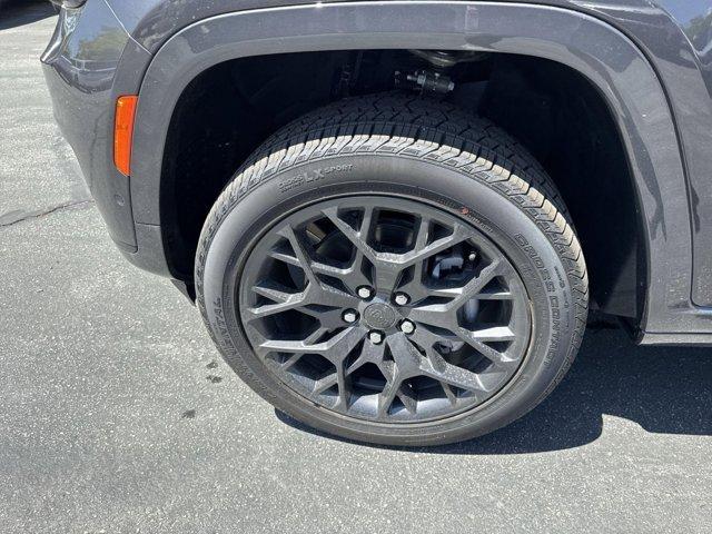 new 2025 Jeep Grand Cherokee L car, priced at $63,816