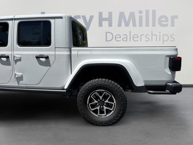 new 2025 Jeep Gladiator car, priced at $54,110