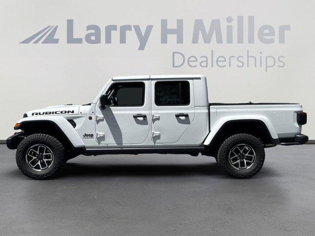 new 2025 Jeep Gladiator car, priced at $54,110