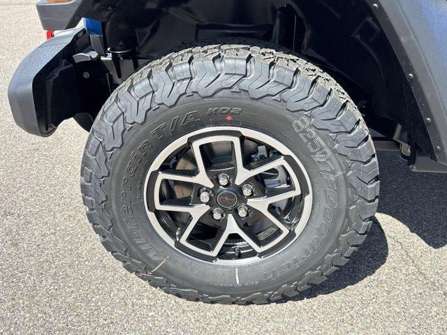 new 2025 Jeep Wrangler car, priced at $50,914