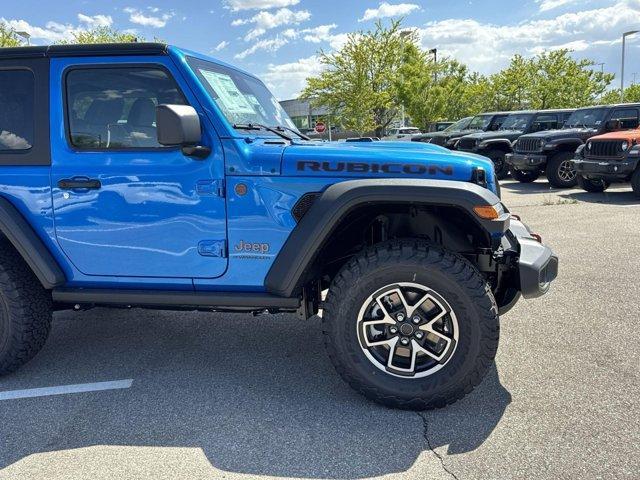 new 2025 Jeep Wrangler car, priced at $50,914