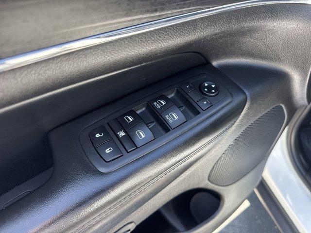 used 2019 Jeep Grand Cherokee car, priced at $19,679