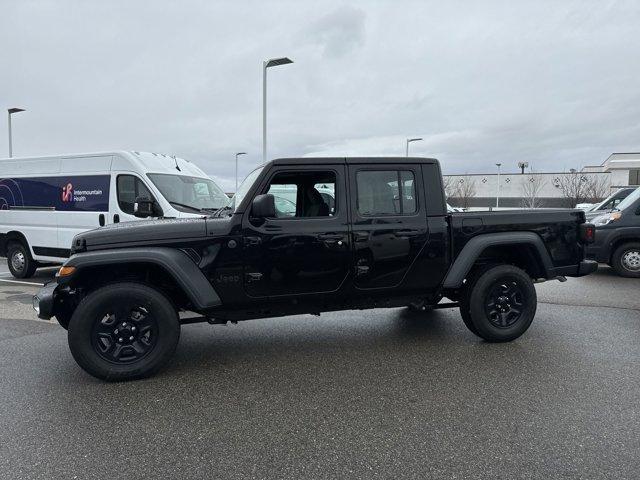 new 2024 Jeep Gladiator car, priced at $45,137