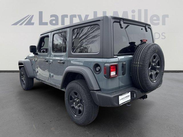 new 2025 Jeep Wrangler car, priced at $43,712