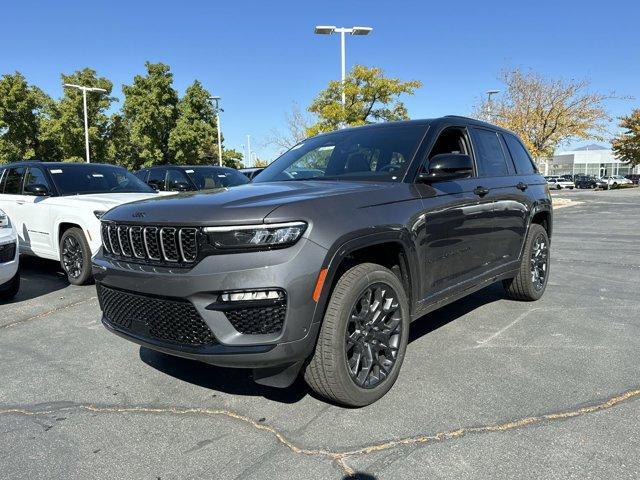 new 2025 Jeep Grand Cherokee car, priced at $61,975