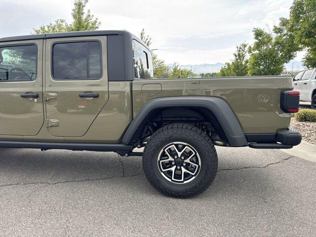new 2025 Jeep Gladiator car, priced at $50,420