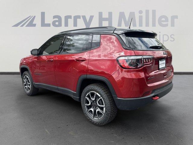 new 2025 Jeep Compass car, priced at $35,511