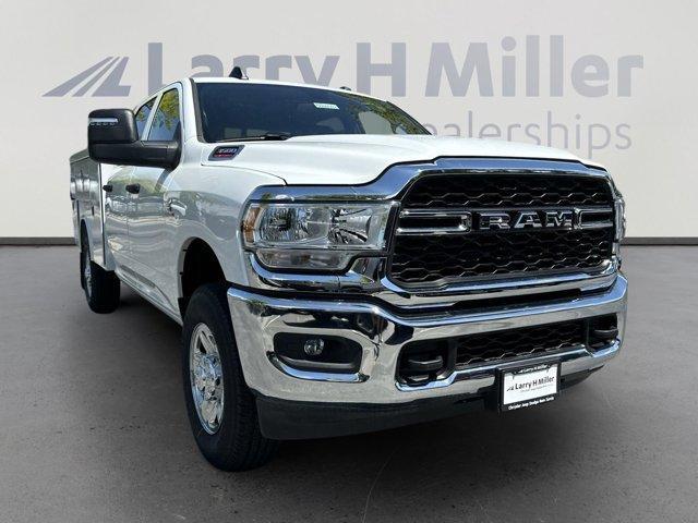 new 2024 Ram 3500 car, priced at $69,572