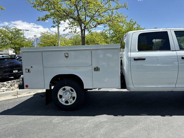 new 2024 Ram 3500 car, priced at $69,572