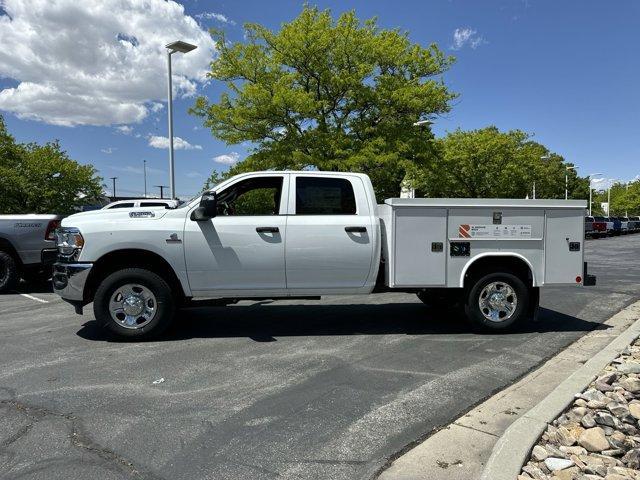 new 2024 Ram 3500 car, priced at $80,677