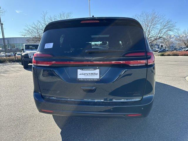 new 2025 Chrysler Pacifica car, priced at $53,804