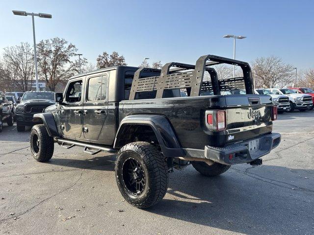 used 2022 Jeep Gladiator car, priced at $25,409