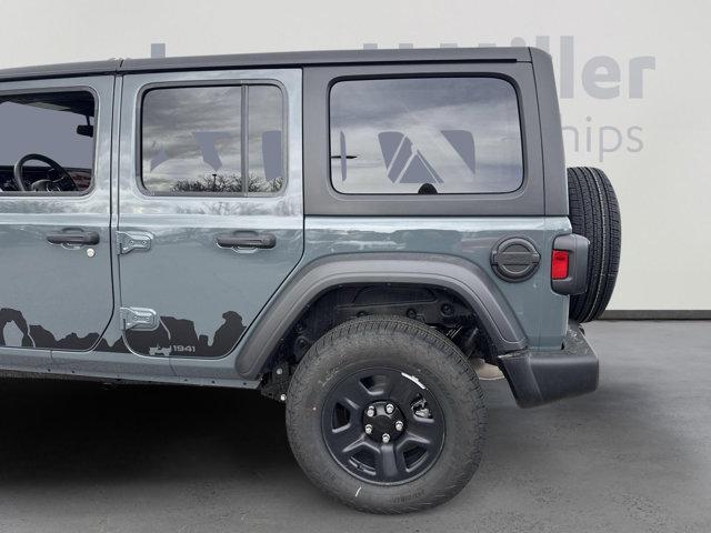 new 2025 Jeep Wrangler car, priced at $43,773