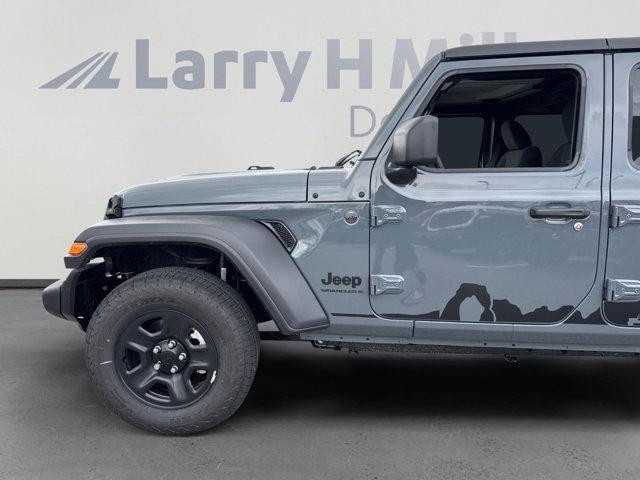 new 2025 Jeep Wrangler car, priced at $43,773