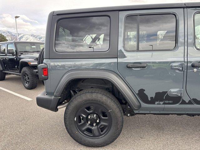 new 2025 Jeep Wrangler car, priced at $43,773