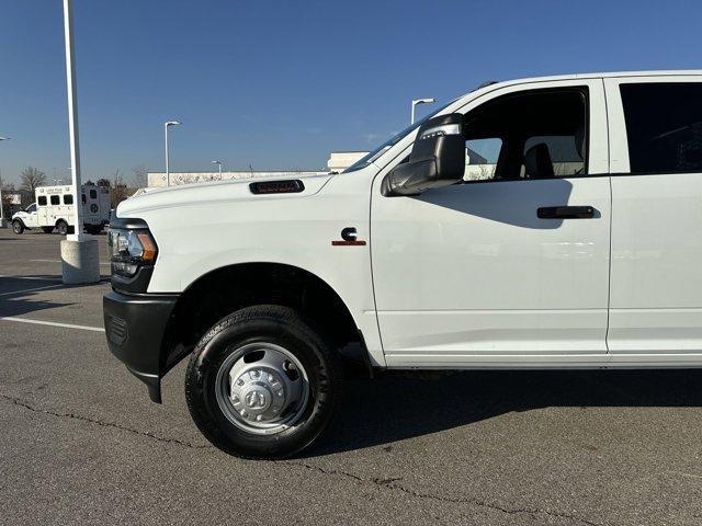 new 2024 Ram 3500 car, priced at $90,889